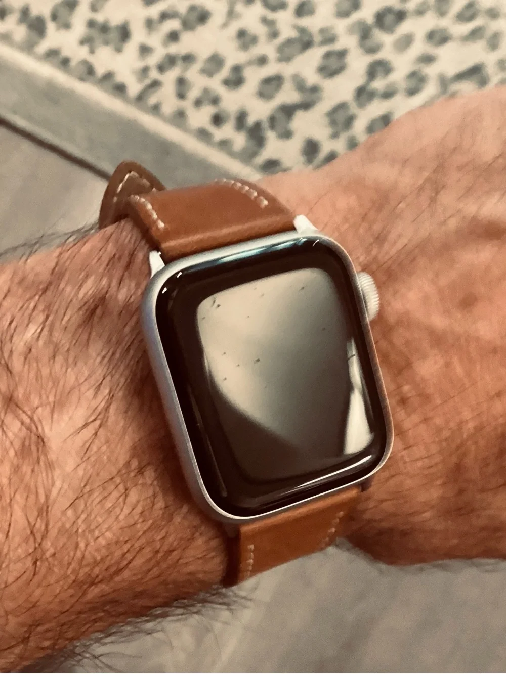 Apple Watch SE ( 2ndGeneration) Aluminum Silver Case with Brown Leather Strap